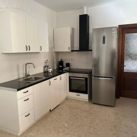 One-bedroom Maisonette Lejlighed *