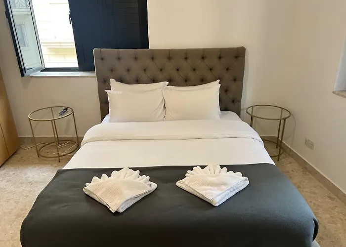 One-bedroom Maisonette Apartment