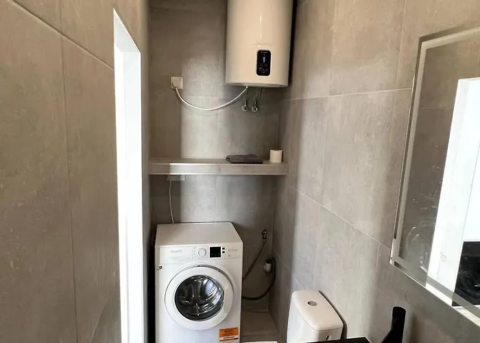 One-bedroom Maisonette Apartment