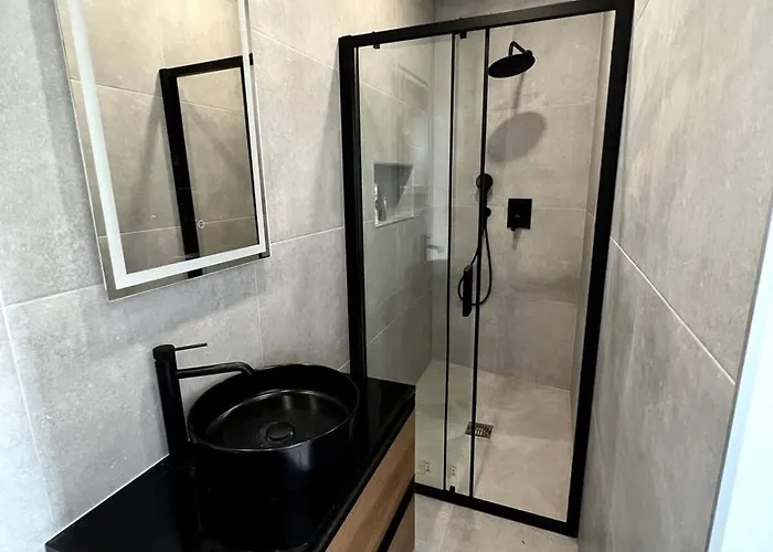 One-bedroom Maisonette *